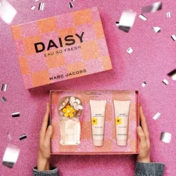 Daisy So Fresh Marc Jacobs Daisy Eau So Fresh Eau de Toilette Spray 75ml Gift Set Discount
