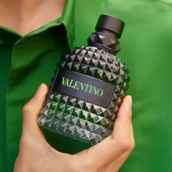 Born In Roma Uomo Green Stravaganza Valentino Eau de Toilette 100ml New