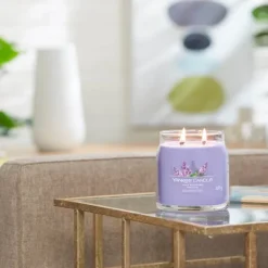 Signature Jar Candle Yankee Candle Medium Jar Lilac Blossoms 368g Discount